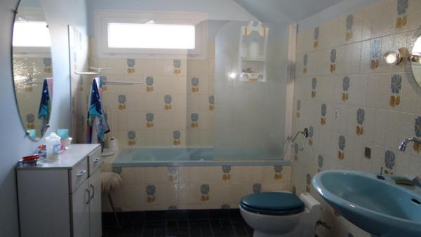 Maison St Sébastien Sur Loire 5 P . 3 Chs . 140 M² . 1 Bureau . 1 Garage . T 446 M²