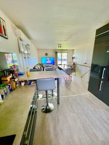 Appartement à vendre 4 pièces de 109 m²