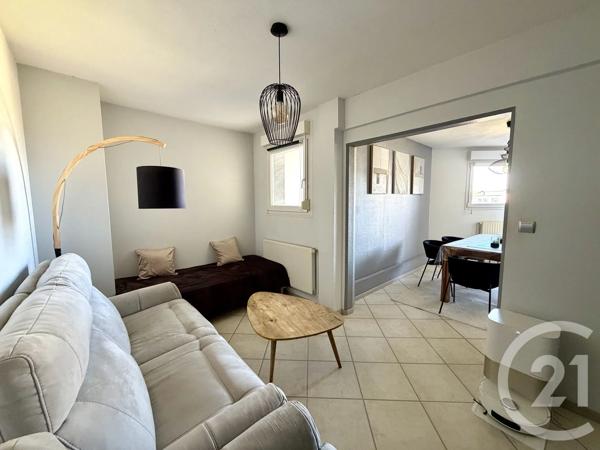 Appartement F4 à vendre  4 pièces - 78 m 2   HETTANGE GRANDE  - 57