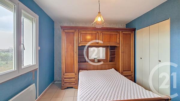 Maison à vendre  4 pièces - 93,90 m2 ST MARTIN DE CRAU - 13