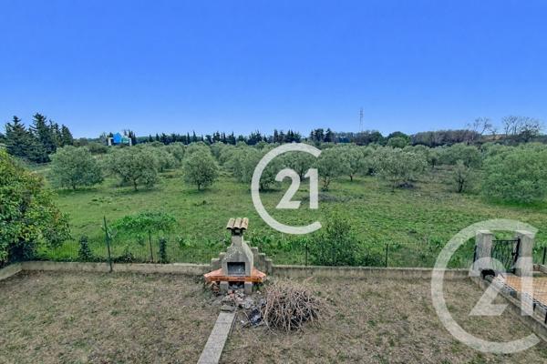 Maison à vendre  4 pièces - 93,90 m2 ST MARTIN DE CRAU - 13