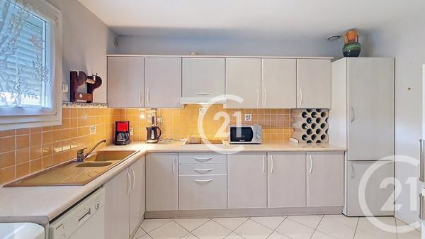 Maison à vendre  4 pièces - 93,90 m2 ST MARTIN DE CRAU - 13