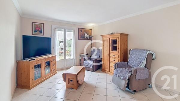 Maison à vendre  4 pièces - 93,90 m2 ST MARTIN DE CRAU - 13