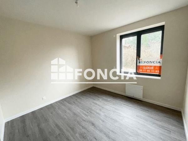 Location Appartement 3 pièces 81.1 m² - 4 RUE DU COTEAU Boen Sur Lignon 42130