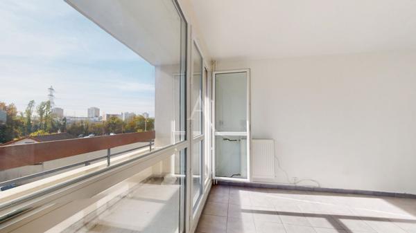 VILLEMOMBLE, 2pièces, 50m2, ascenseur, parking et cave