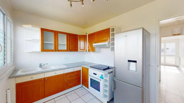 VILLEMOMBLE, 2pièces, 50m2, ascenseur, parking et cave