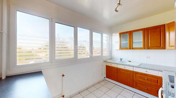 VILLEMOMBLE, 2pièces, 50m2, ascenseur, parking et cave