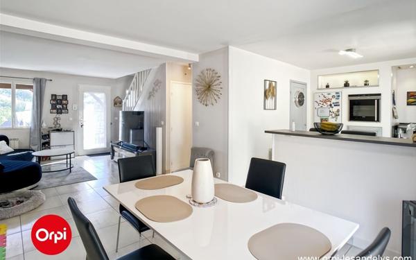 Maison à vendre    5 pièces • 80 m2 Les Andelys