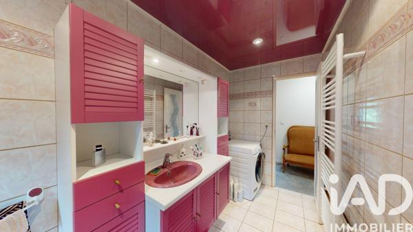 Maison à vendre 6 pièces 150 m² Vaux-le-Pénil