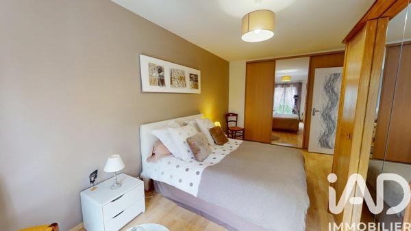 Maison à vendre 6 pièces 150 m² Vaux-le-Pénil
