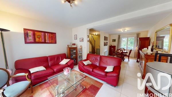 Maison à vendre 6 pièces 150 m² Vaux-le-Pénil