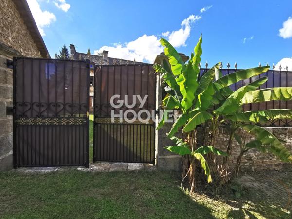 Ancien corps de ferme en pierres rénové – Bien de caractère exceptionnel à Rignac (Aveyron)