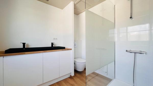 Dpt Finistère (29), à vendre CROZON centre appartement T3 de 57 m² Habitable - Balcon - Cave