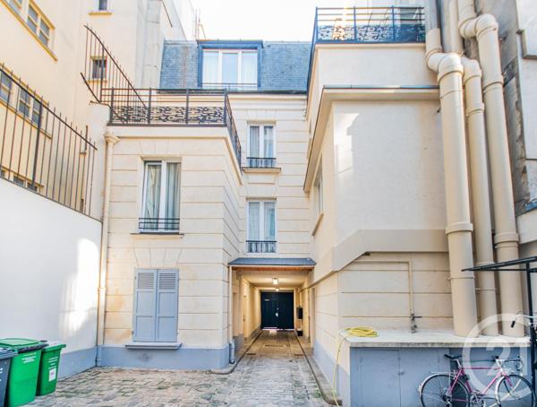 Appartement F2 à vendre  2 pièces - 47,87 m2 PARIS - 75010