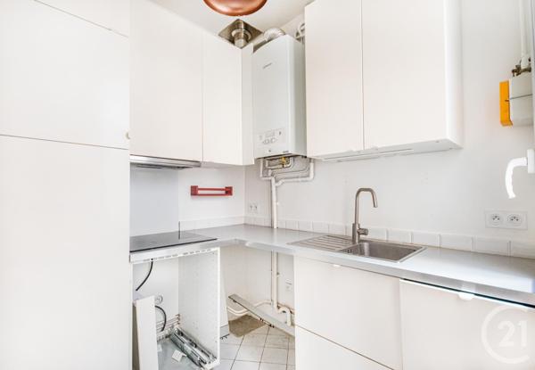 Appartement F2 à vendre  2 pièces - 47,87 m2 PARIS - 75010