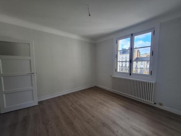Appartement T4 à louer - 79 m² (réf : 391620)