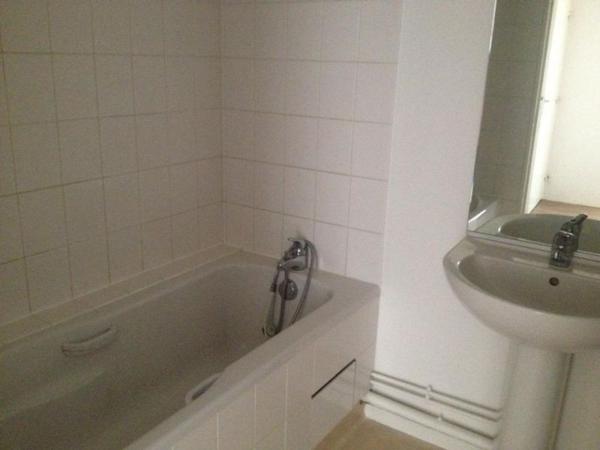 Appartement T2 à louer - 42 m² (réf : 551587)