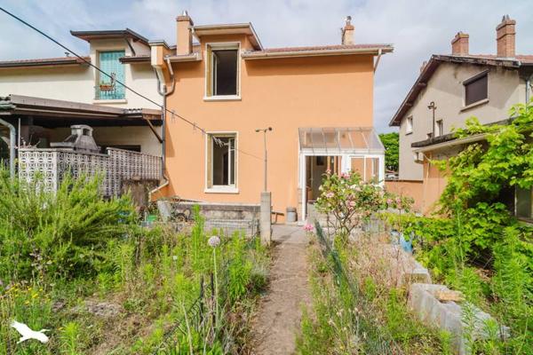 Maison 299 499 € Villeurbanne 3 p 98 m² DPE E