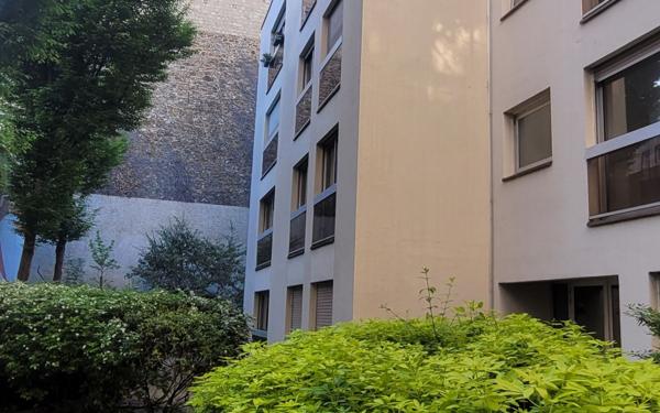Appartement à louer    2 pièces • 49,54 m2 Paris 14