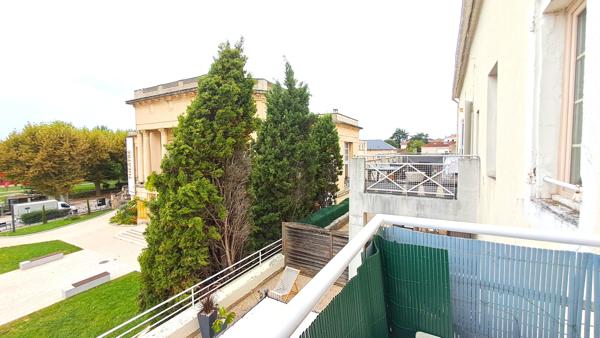Appartement T3 PMR Résidence du Théâtre - Vu sur le Parvis et ses boulevards...