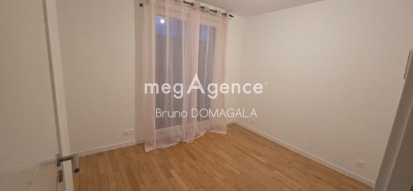 Appartement à VOISINS-LE-BRETONNEUX, 78960 - 4 pièces 76m²