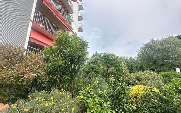 Appartement à vendre    2 pièces • 33,49 m2 Biarritz