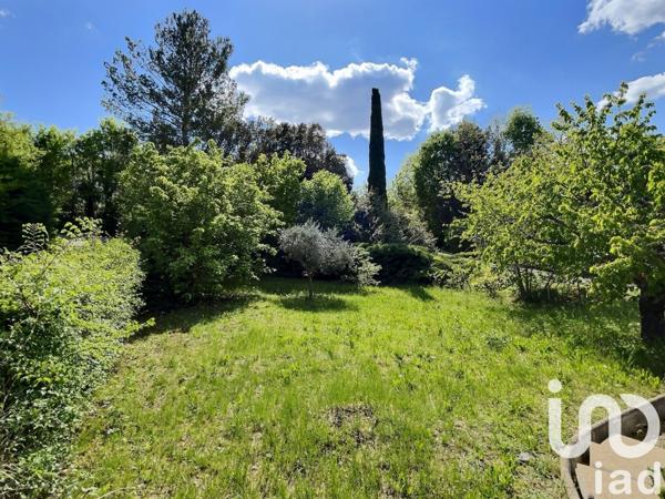 Maison 5 pièces de 92 m² à Allemagne-en-Provence (04500)