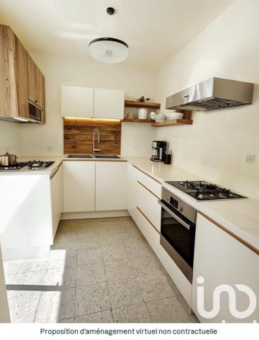 Maison 5 pièces de 92 m² à Allemagne-en-Provence (04500)