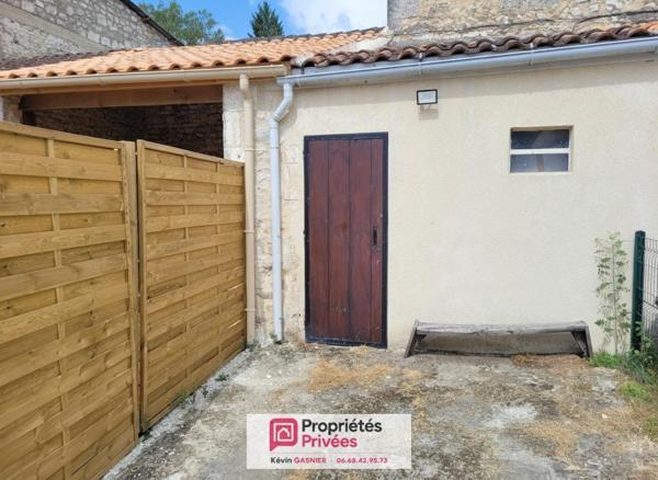 RUELLE SUR TOUVRE (16600) : Maison 63m2 avec 2 chambres