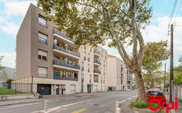 Appartement à vendre    2 pièces • 38,66 m2 Vénissieux