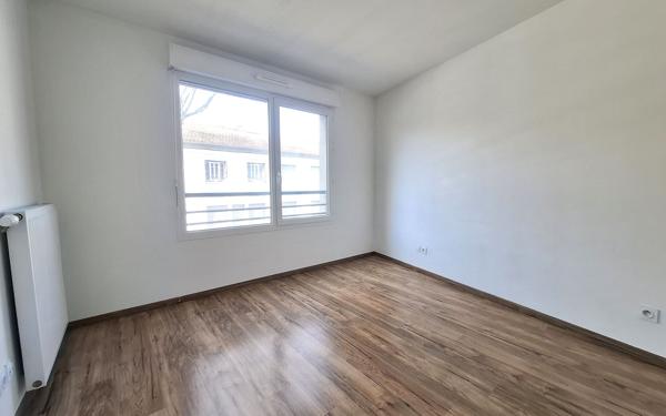 Appartement à vendre    2 pièces • 38,66 m2 Vénissieux