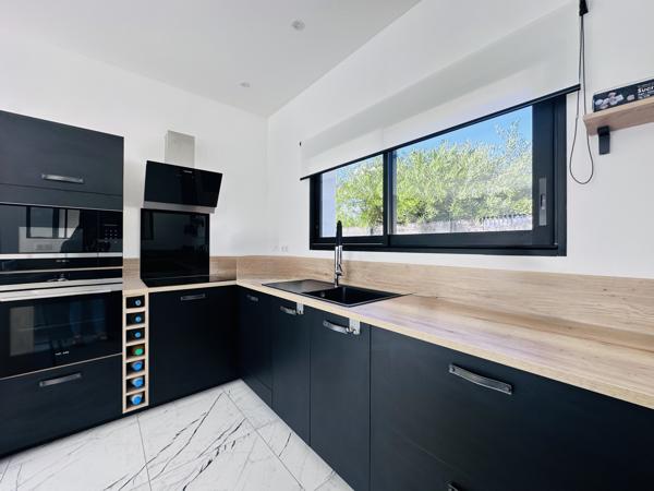 Solaro (20240) Villa 4 chambres récente lumineuse avec piscine proche solenzara