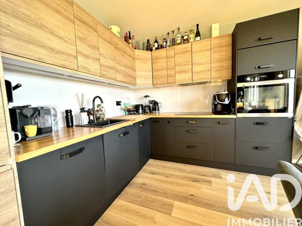 Location appartement 2 pièces 59,44 m² Colombes