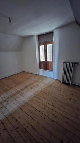Location Maison 7 pièces 149 m2 à Beaugency