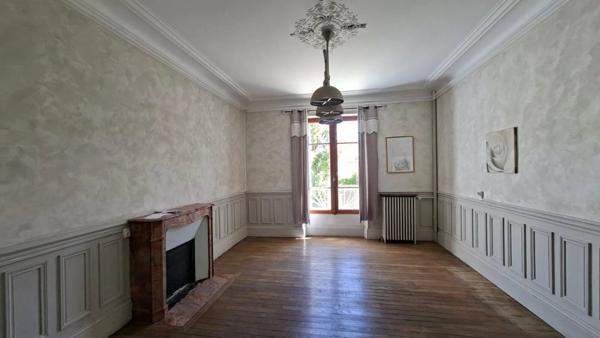 Location Maison 7 pièces 149 m2 à Beaugency
