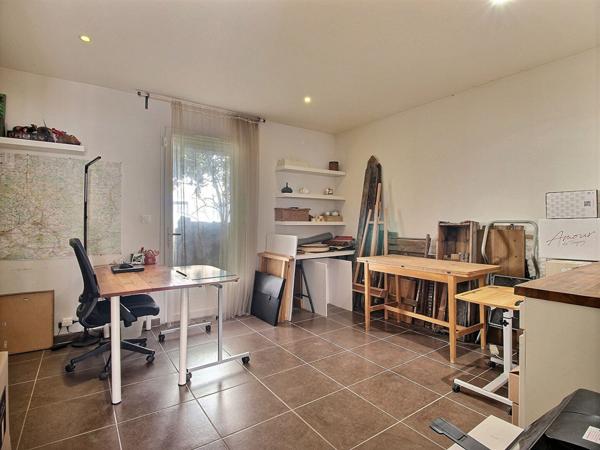 Maison Avignon 6 pièce(s) 173 m2 parcelle 508M² avec studio indépendant