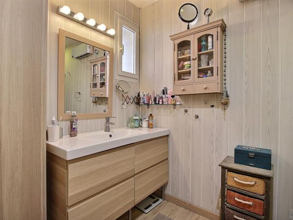 Maison Avignon 6 pièce(s) 173 m2 parcelle 508M² avec studio indépendant