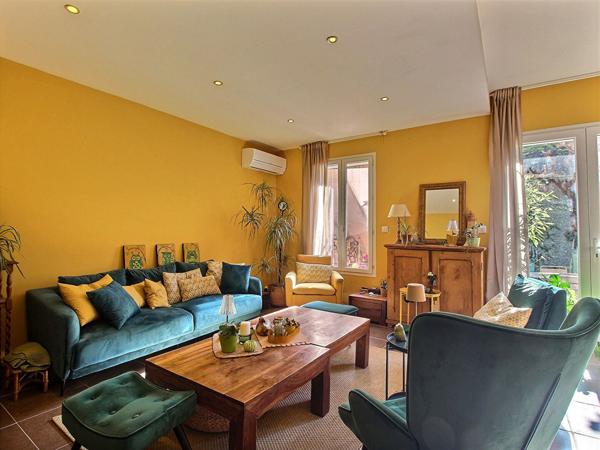 Maison Avignon 6 pièce(s) 173 m2 parcelle 508M² avec studio indépendant