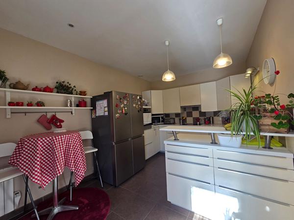 Maison Avignon 6 pièce(s) 173 m2 parcelle 508M² avec studio indépendant