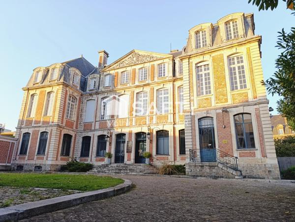 Loft de charme de 60 m² dans une bâtisse historique – Abbeville centre