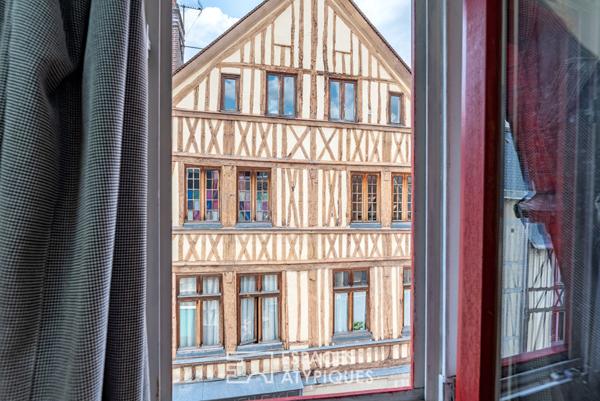 Maison de ville avec garage au coeur historique de Rouen