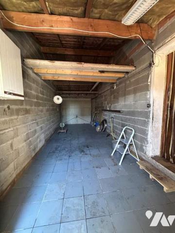 Maison 2 niveaux 3 chambres garage jardin