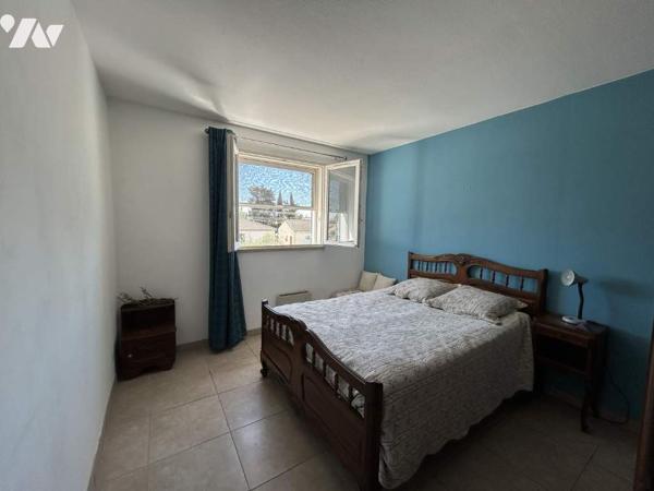 Maison 2 niveaux 3 chambres garage jardin