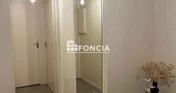 Location Appartement 2 pièces 51.67 m² - Bourgoin-jallieu 38300