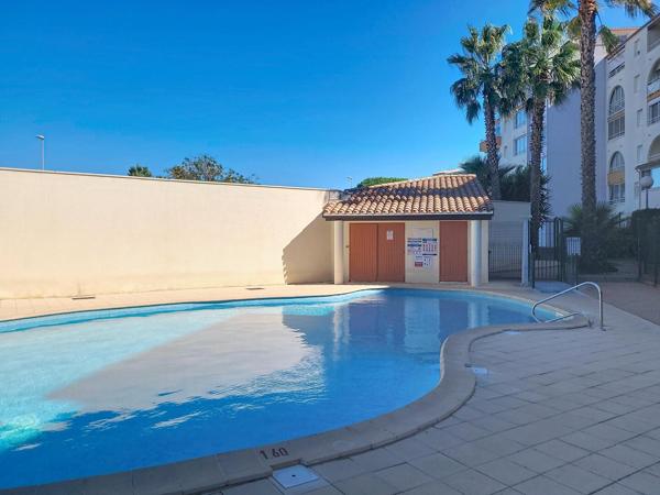 T2 bis, loggia, stationnement, cellier, Qu. Falaises
