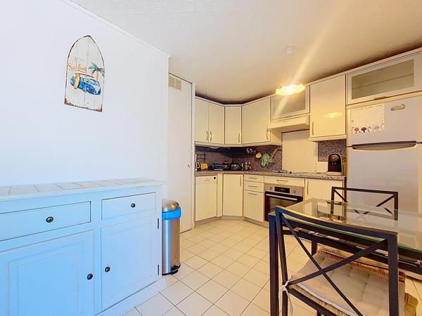 T2 bis, loggia, stationnement, cellier, Qu. Falaises
