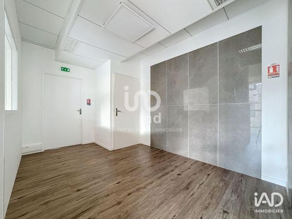Location bureaux 94 m² Saint-Priest
