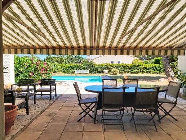 Maison
         6 pièces
        - 200 m² 357 000 € *