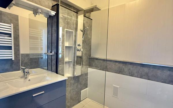 Maison à vendre    3 pièces • 77,82 m2 Villard-de-Lans