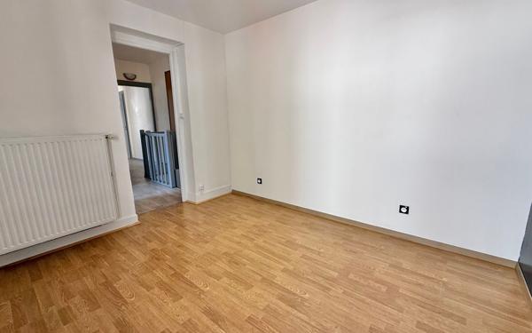 Maison à vendre    3 pièces • 77,82 m2 Villard-de-Lans